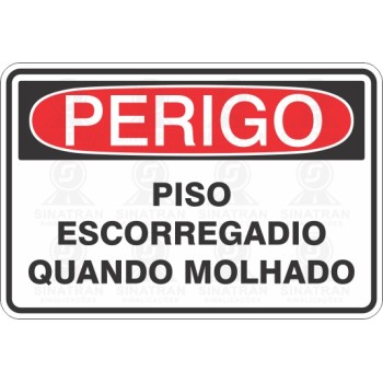 Piso escorregadio quando molhado